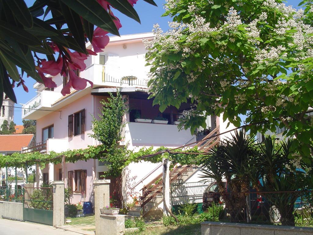 Apartments Ana&Neso Pakoštane Exteriér fotografie