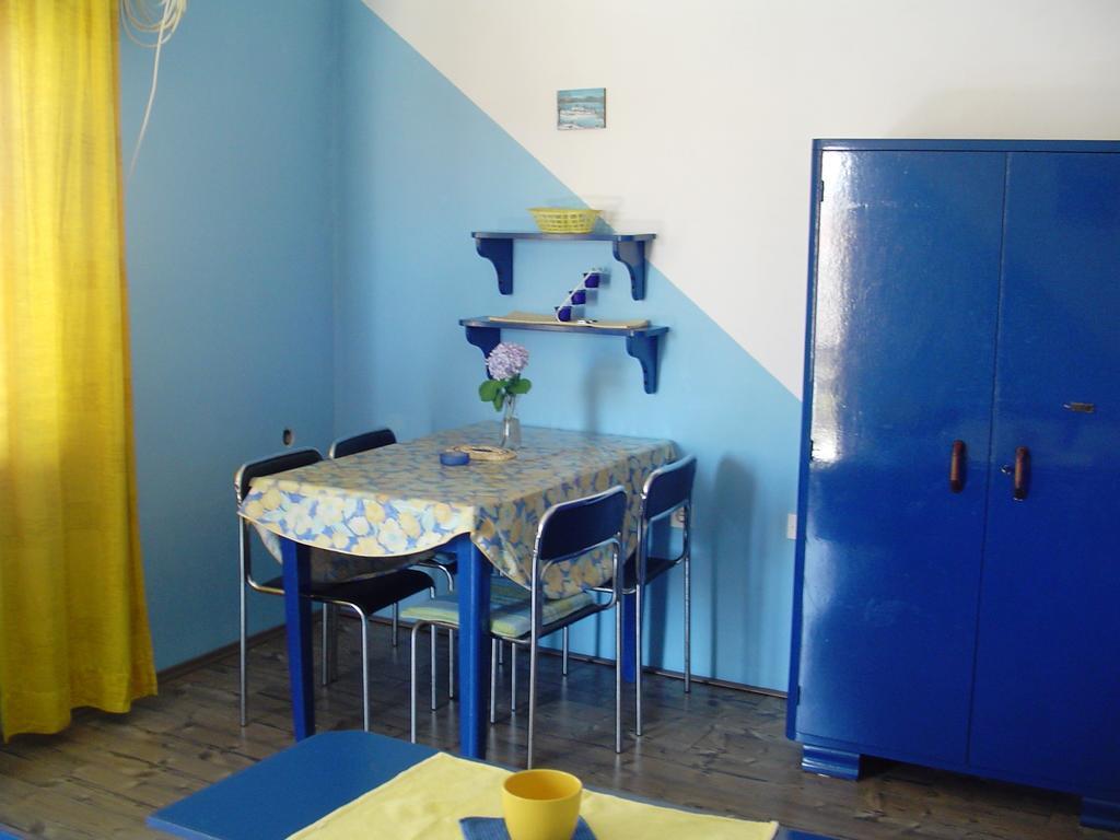 Apartments Ana&Neso Pakoštane Pokoj fotografie